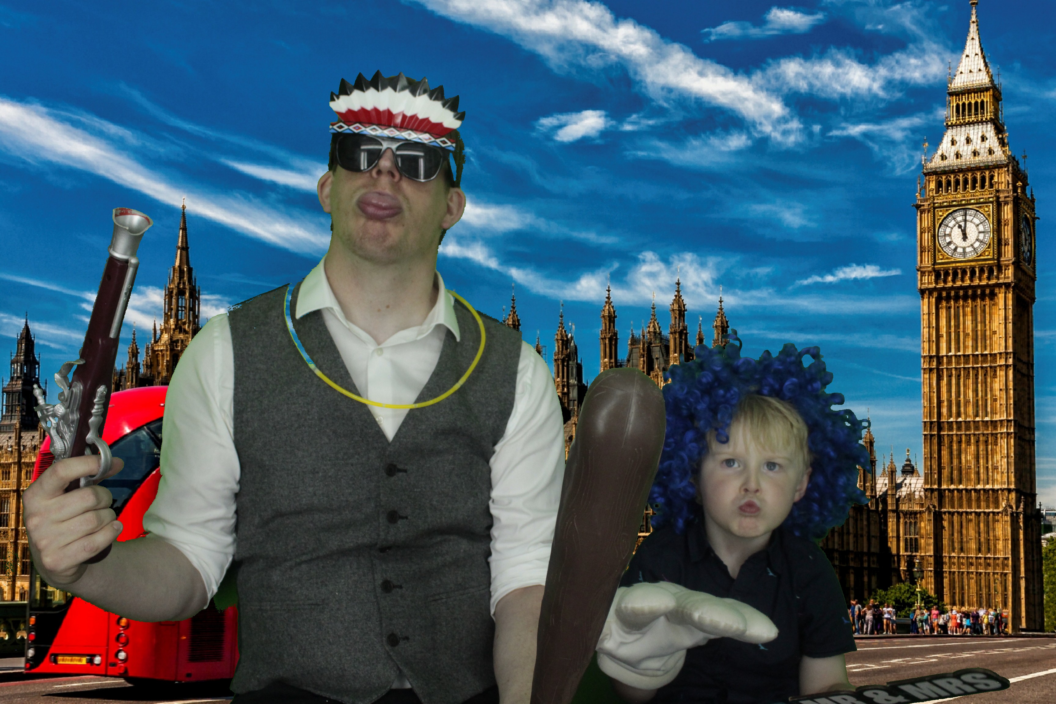 Mr & Mrs McIlvaney | View more photos from the event at gallery.myphotoboothexperience.co.uk/u/MyPhotoBoothExperienceLtd/Mr-Mrs-McIlvaney